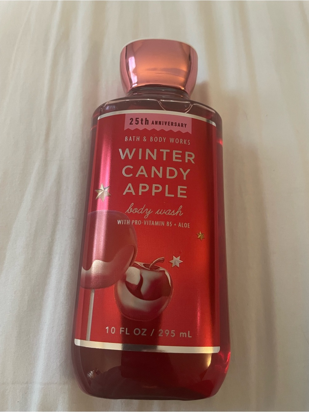 Bath & Body Works Winter Candy Apple Body Wash - Red